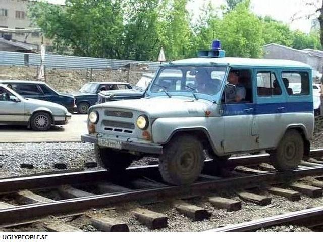 Cops’ Fails (70 pics)