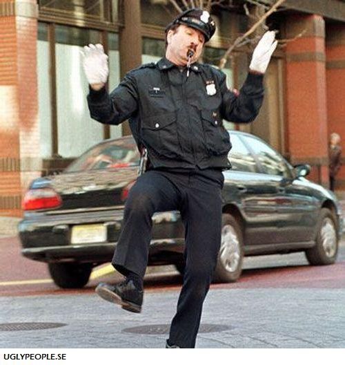 Cops’ Fails (70 pics)