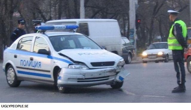 Cops’ Fails (70 pics)