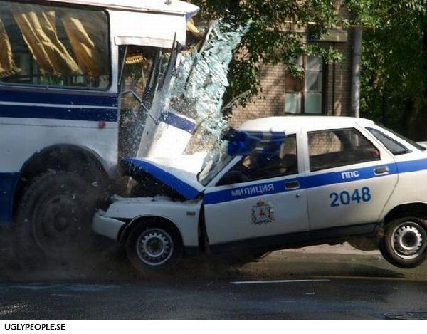 Cops’ Fails (70 pics)