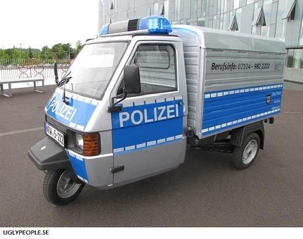 Cops’ Fails (70 pics)