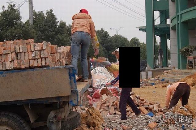 About the Hard Life of Chinese Workers (6 pics)