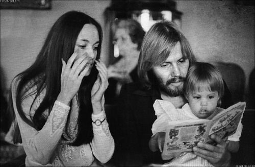 Rare Photographs of Celebrities (125 pics)