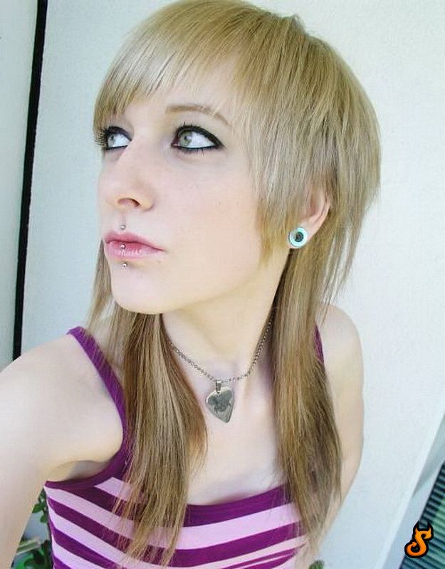 Do Emo Girls Appeal You? (75 pics)