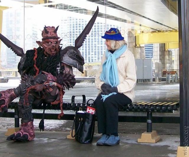 The Best Of Hilarious Halloween Costumes (94 pics)