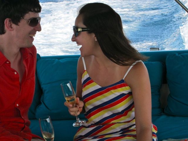 Social Networking Leads To Love (29 pics)