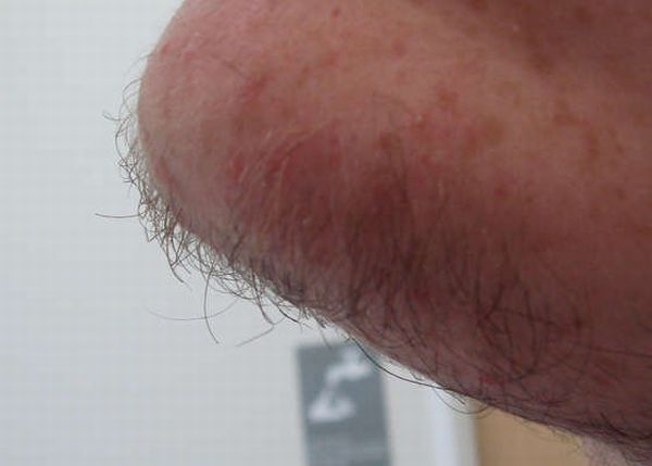 One Way to Shave (23 pics)