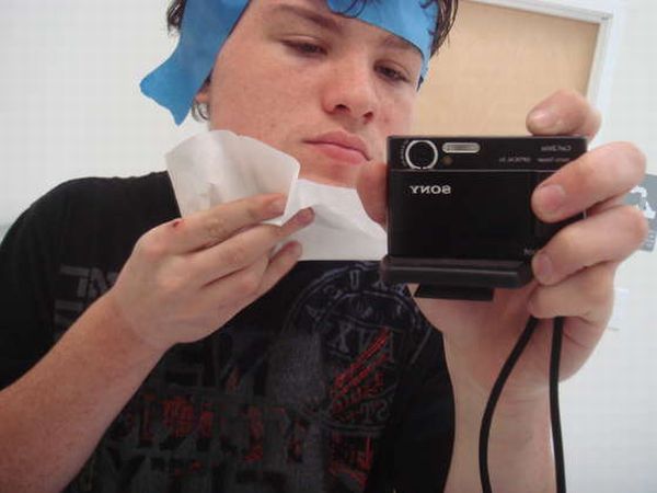 One Way to Shave (23 pics)