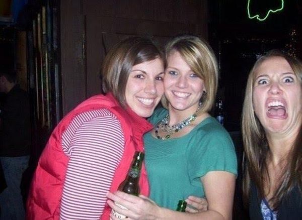 Photobombs Of Girls (46 pics)