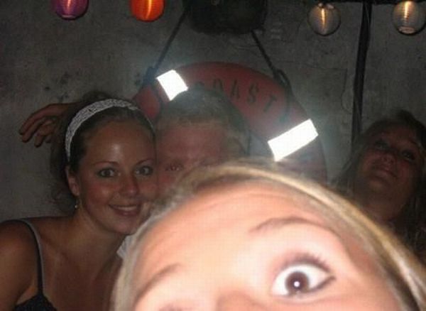Photobombs Of Girls (46 pics)