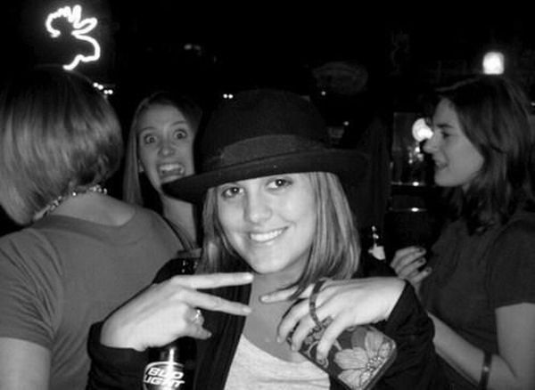 Photobombs Of Girls (46 pics)