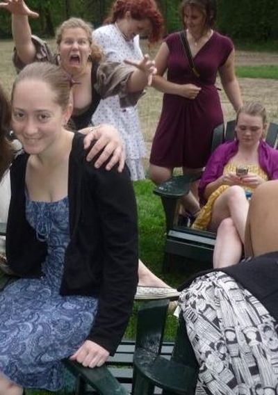 Photobombs Of Girls (46 pics)