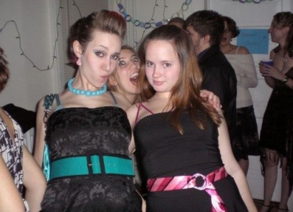 Photobombs Of Girls (46 pics)