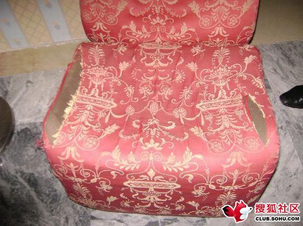 Hotel From Hell (10 pics)