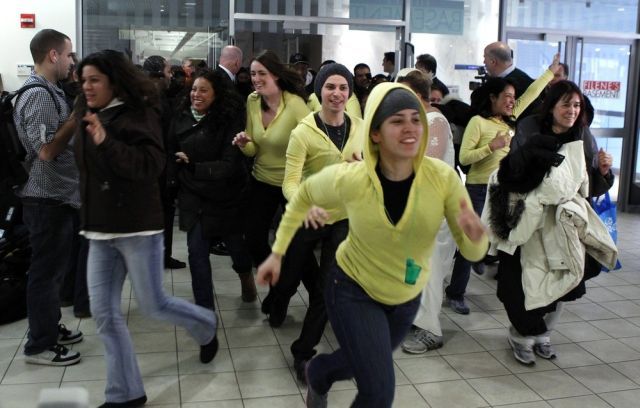 Running of the Brides (14 pics)
