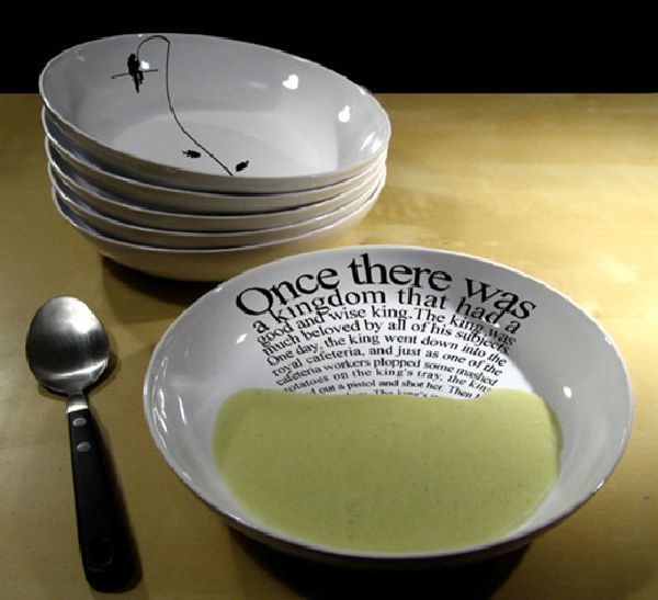 Story Telling Plates (8 pics)