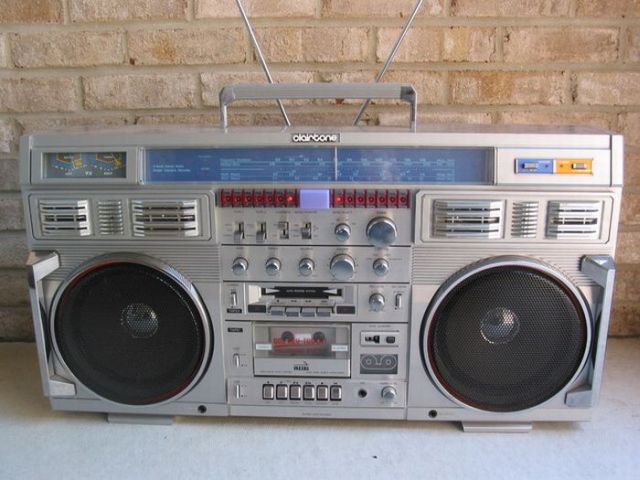 Head Banger Accessories (24 pics)