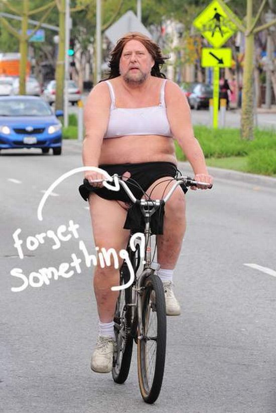 WTF Dude of the Day (6 pics)