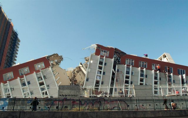 The devastating earthquake in Chile (32 pics)