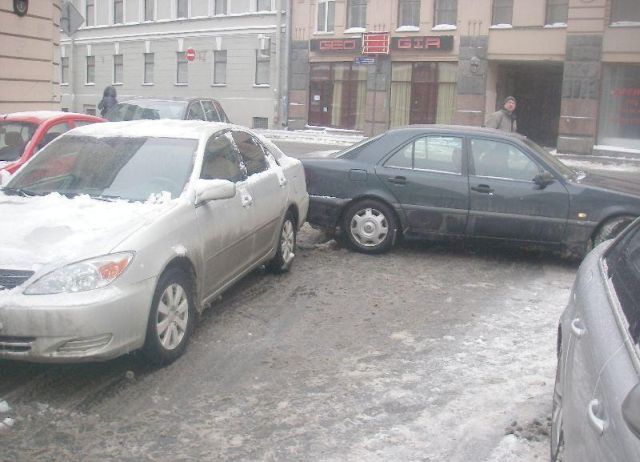Two Idiots Meet Each Other (6 pics)