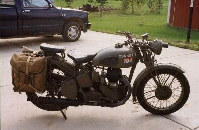 The Second World War Motorcycles (16 pics)