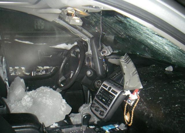 Snow “Bombing” in Russia (18 pics + 1 video)