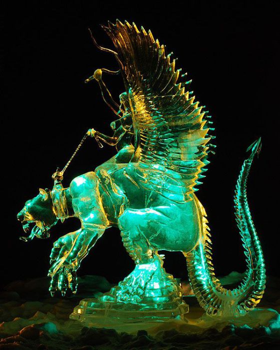 Amazing Ice Sculptures (20 pics)