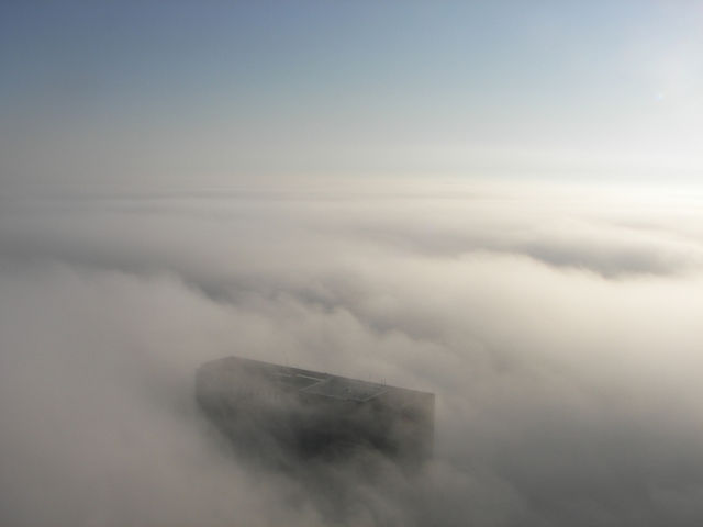 Skyscrapers Piercing the Clouds (23 pics)
