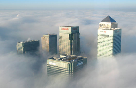 Skyscrapers Piercing the Clouds (23 pics)