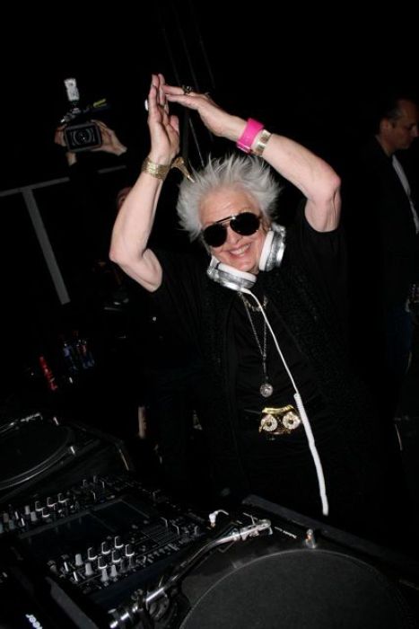 The Oldest DJ In The World Is &hellip; Years Old (28 pics)