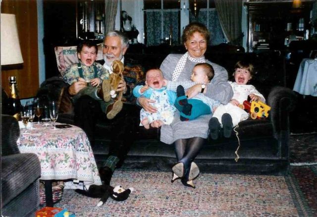 Awkward family photos. Part 3 (53 pics)