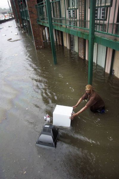 The USA Flooding in Pictures (50 pics)