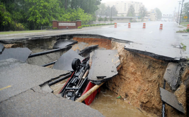 The USA Flooding in Pictures (50 pics)