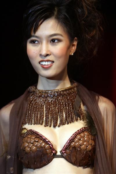The Most Unusual Bra Designs (51 pics)