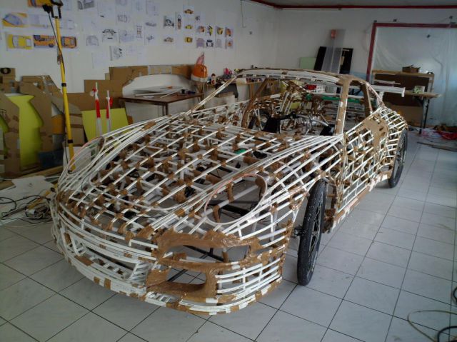 A Porsche for the Poor (44 pics)