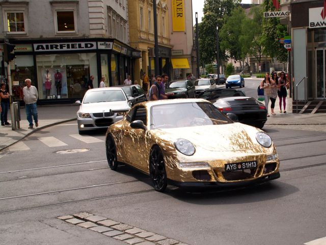 A Porsche for the Poor (44 pics)
