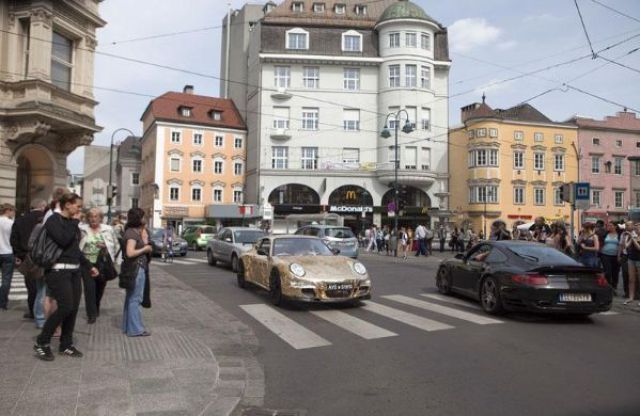 A Porsche for the Poor (44 pics)
