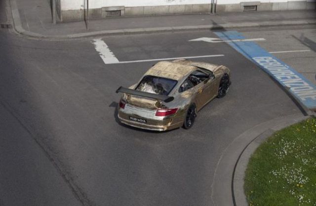 A Porsche for the Poor (44 pics)