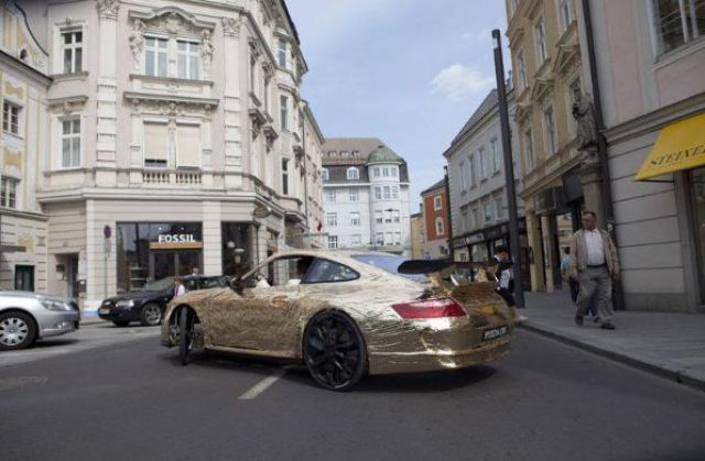 A Porsche for the Poor (44 pics)