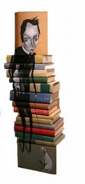 Art with Stacked Books (23 pics)