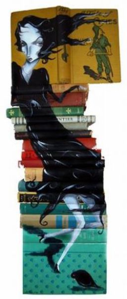 Art with Stacked Books (23 pics)