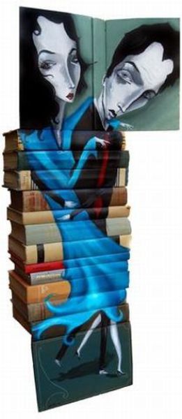 Art with Stacked Books (23 pics)