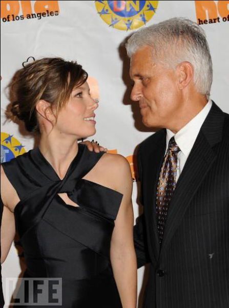 Famous Fathers and Daughters (31 pics)