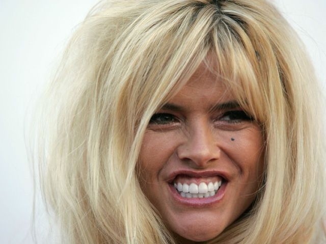 Celebs Real Names (39 pics)