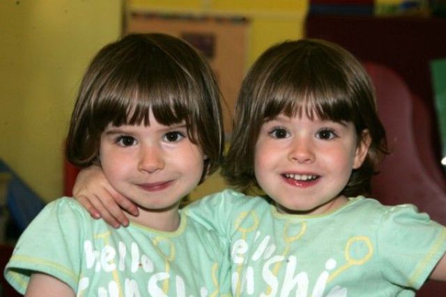 Such Sweet Twins (17 pics)