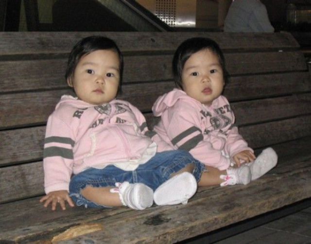 Such Sweet Twins (17 pics)