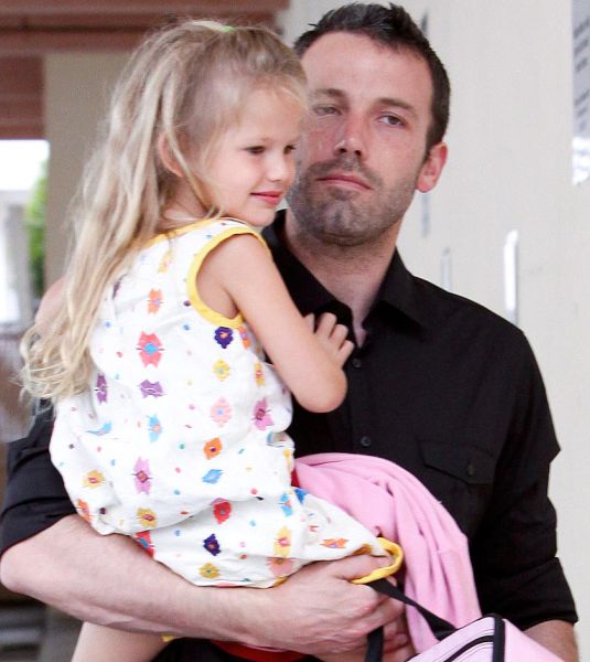 Celeb Parents with Kids (15 pics)