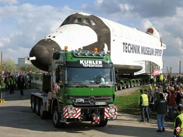 How They Transport Oversized Loads (20 pics)