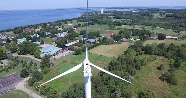 Drone Spots an Odd Sighting on Its Flight Past a Wind Turbine