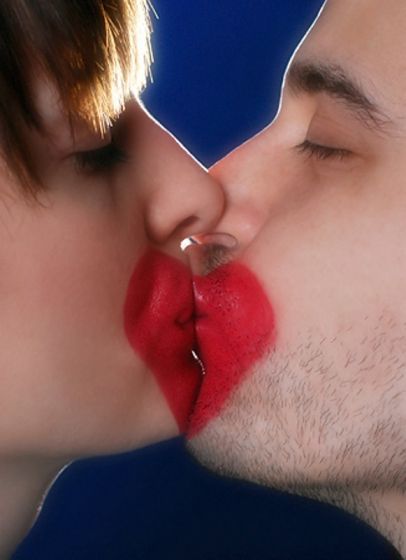 Kisses (24 photos)